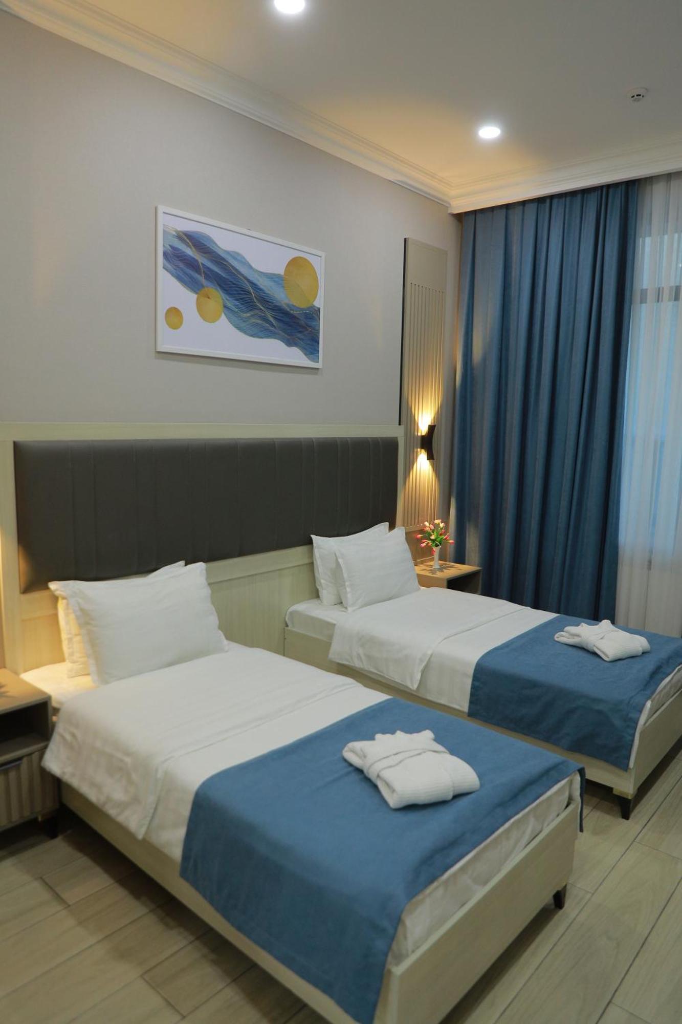 Human Hotel Tashkent Exterior photo