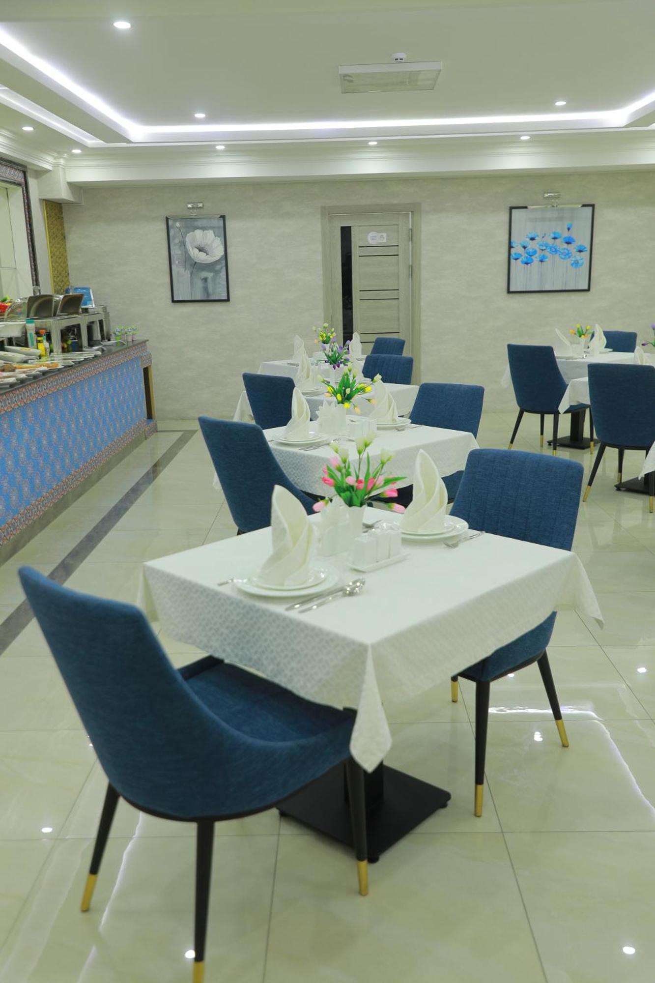 Human Hotel Tashkent Exterior photo