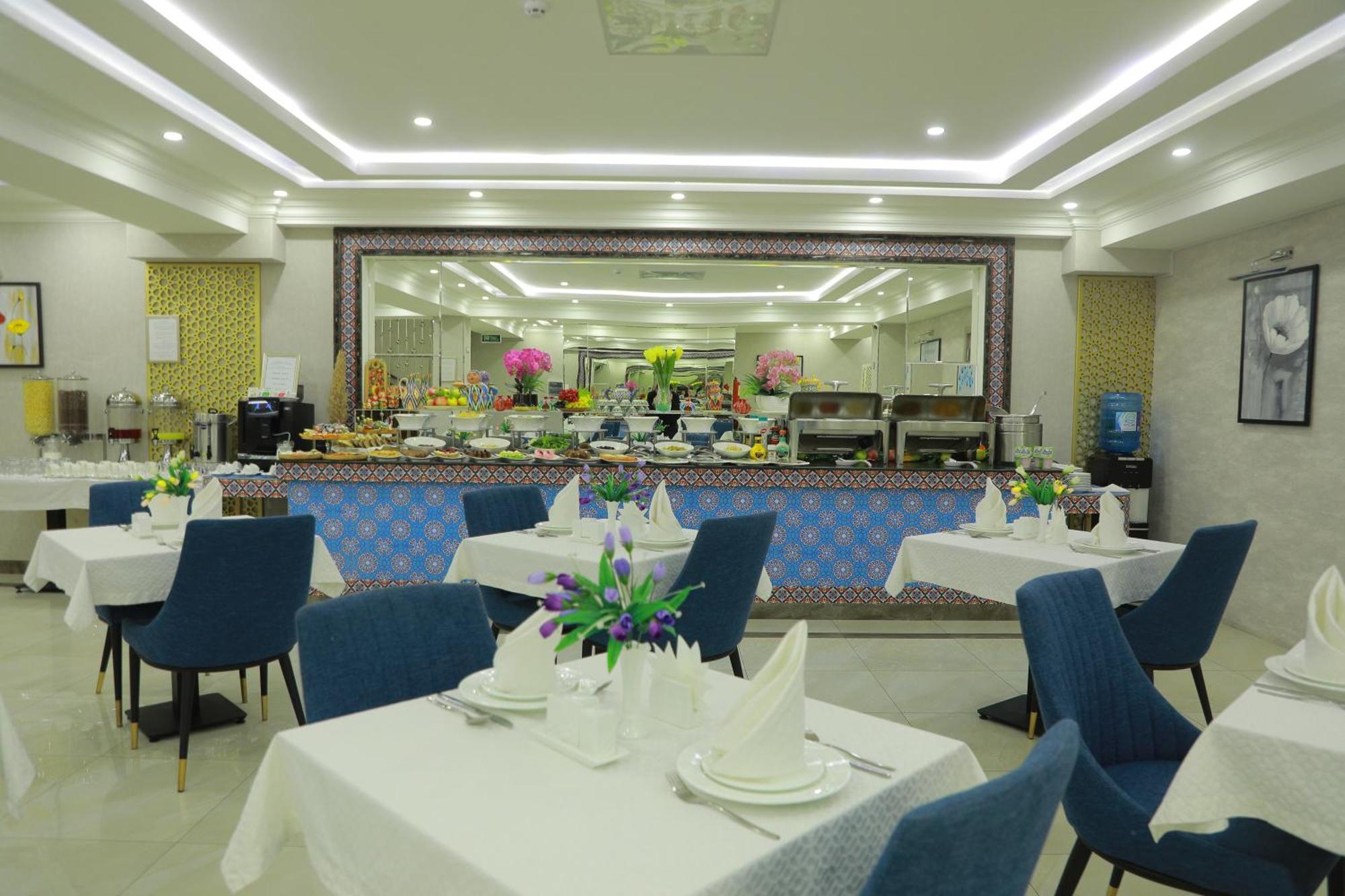 Human Hotel Tashkent Exterior photo