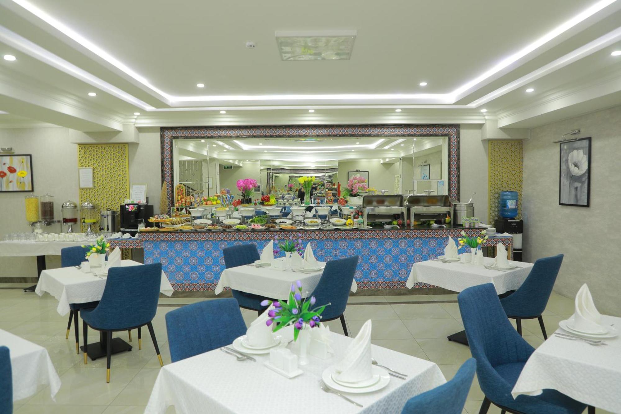 Human Hotel Tashkent Exterior photo